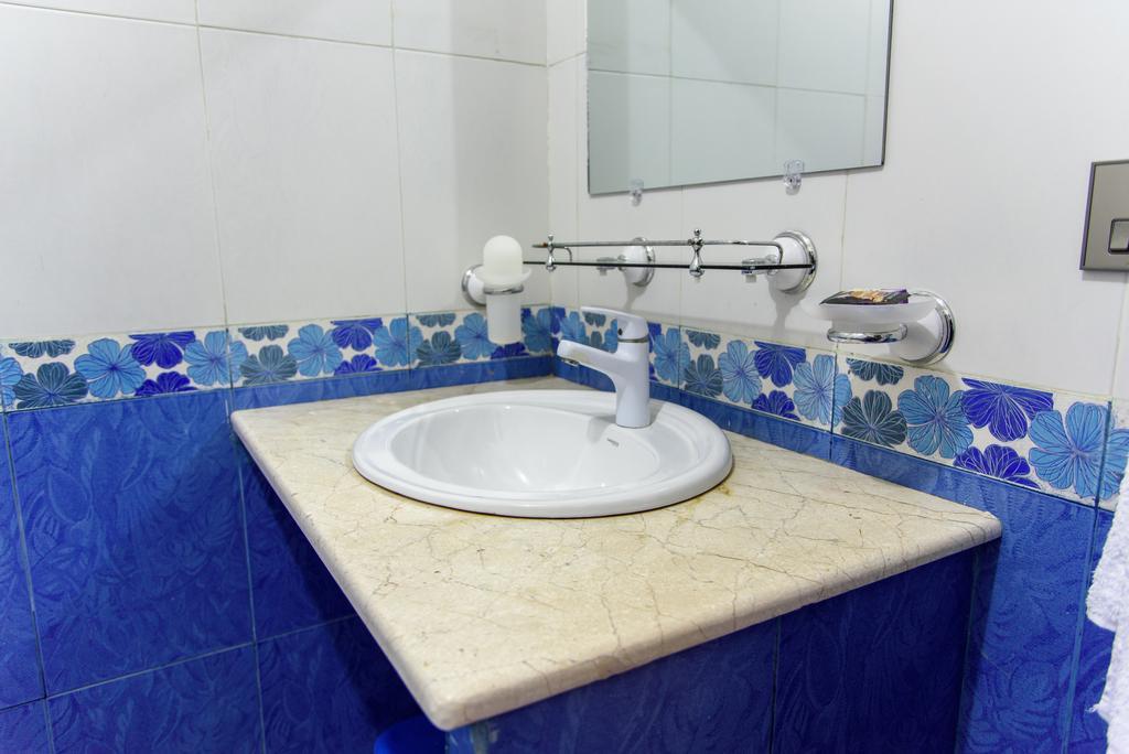 Patel Residency Guest House Карачі Екстер'єр фото