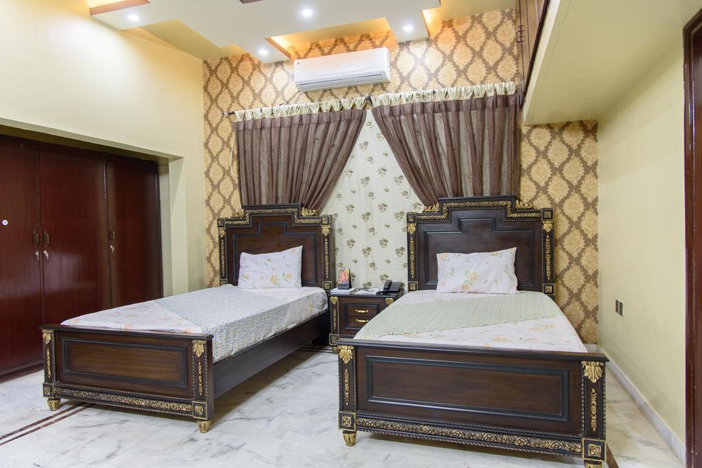 Patel Residency Guest House Карачі Екстер'єр фото